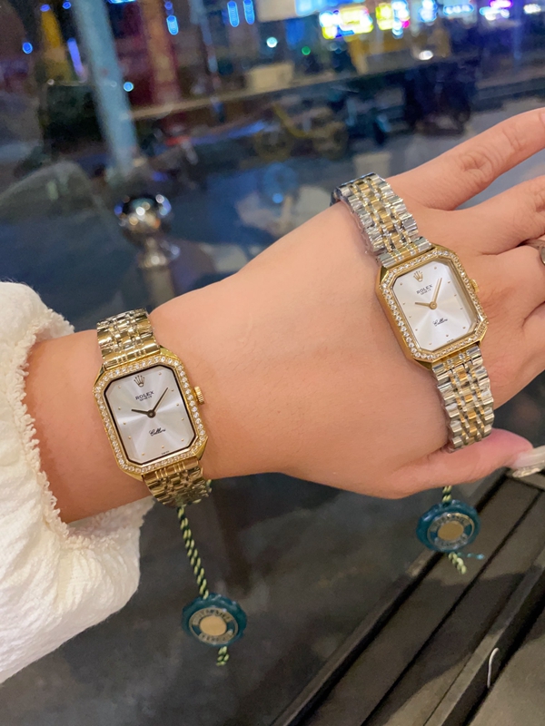 ブランド時計側面デザイン